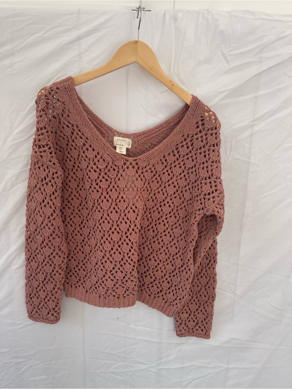 Nicole Miller Crochet V-Neck Sweater in Dusty Mauve